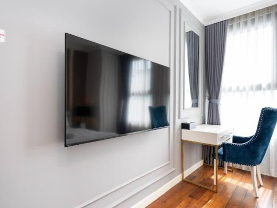 The Rixx Downtown Apartment@D1/Pool/Gym/Operahouse Ho Şi Min Dış mekan fotoğraf